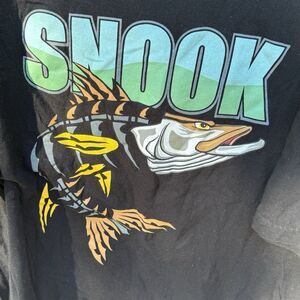 Hook & Tackle T Shirt XL Black 27x27 Snook Graphic Pocket 100% Fine Cotton Soft